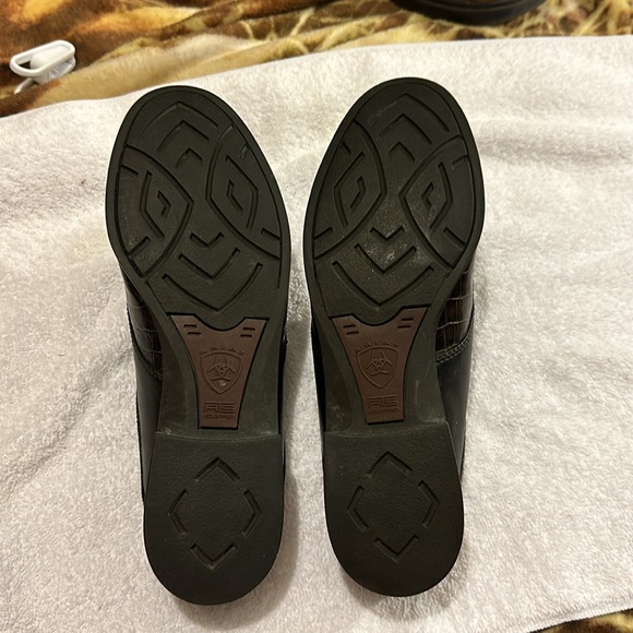 ARIAT MULES. SIZE 9B - Picture 4 of 8